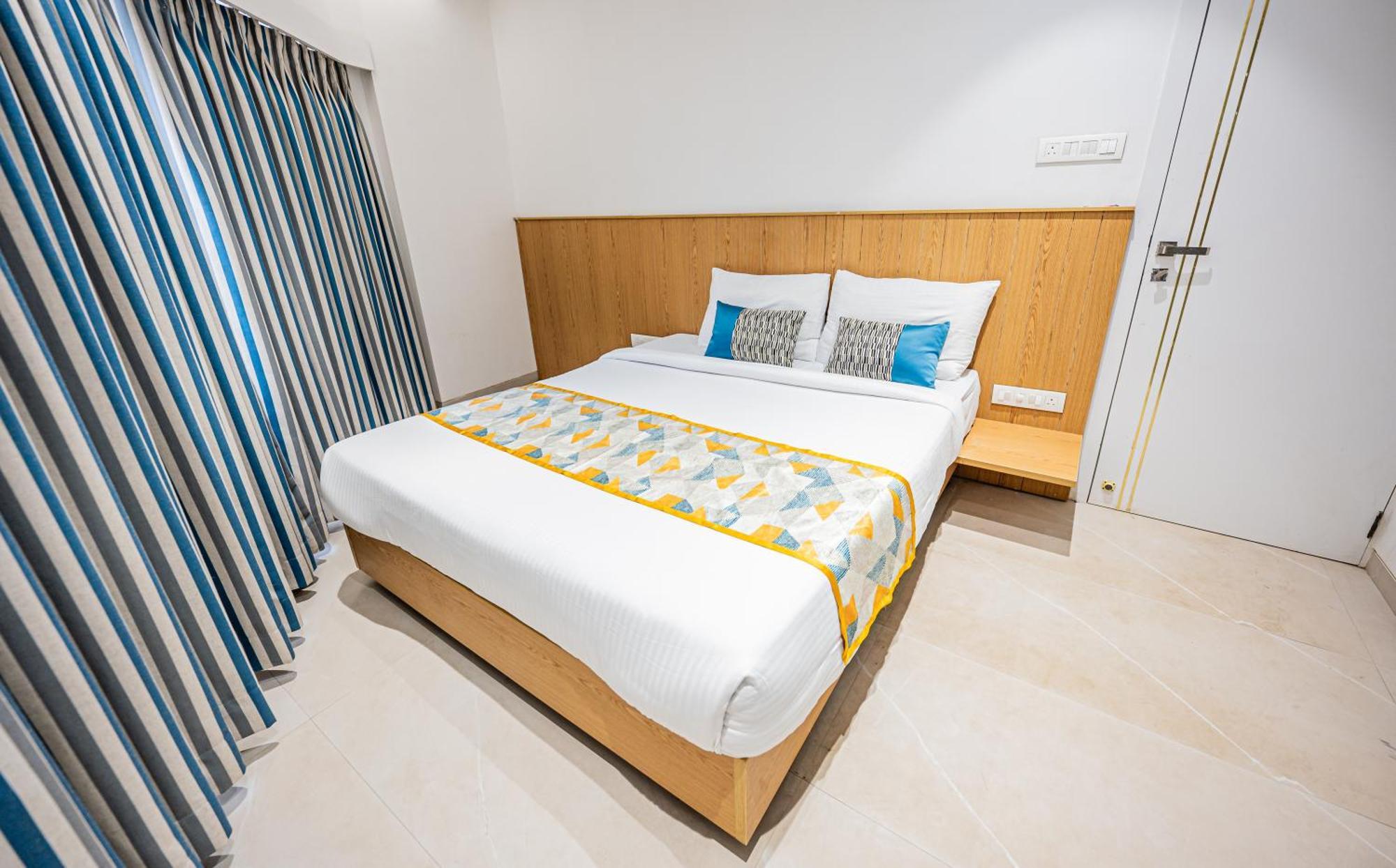 Indie Studios, Chembur Hotel Bombaj